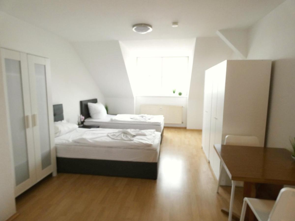 Sunnyhome Monteurwohnungen Und Apartments In Ерфурт Екстериор снимка