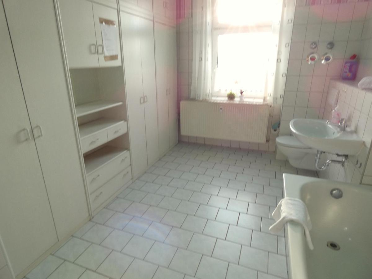 Sunnyhome Monteurwohnungen Und Apartments In Ерфурт Екстериор снимка