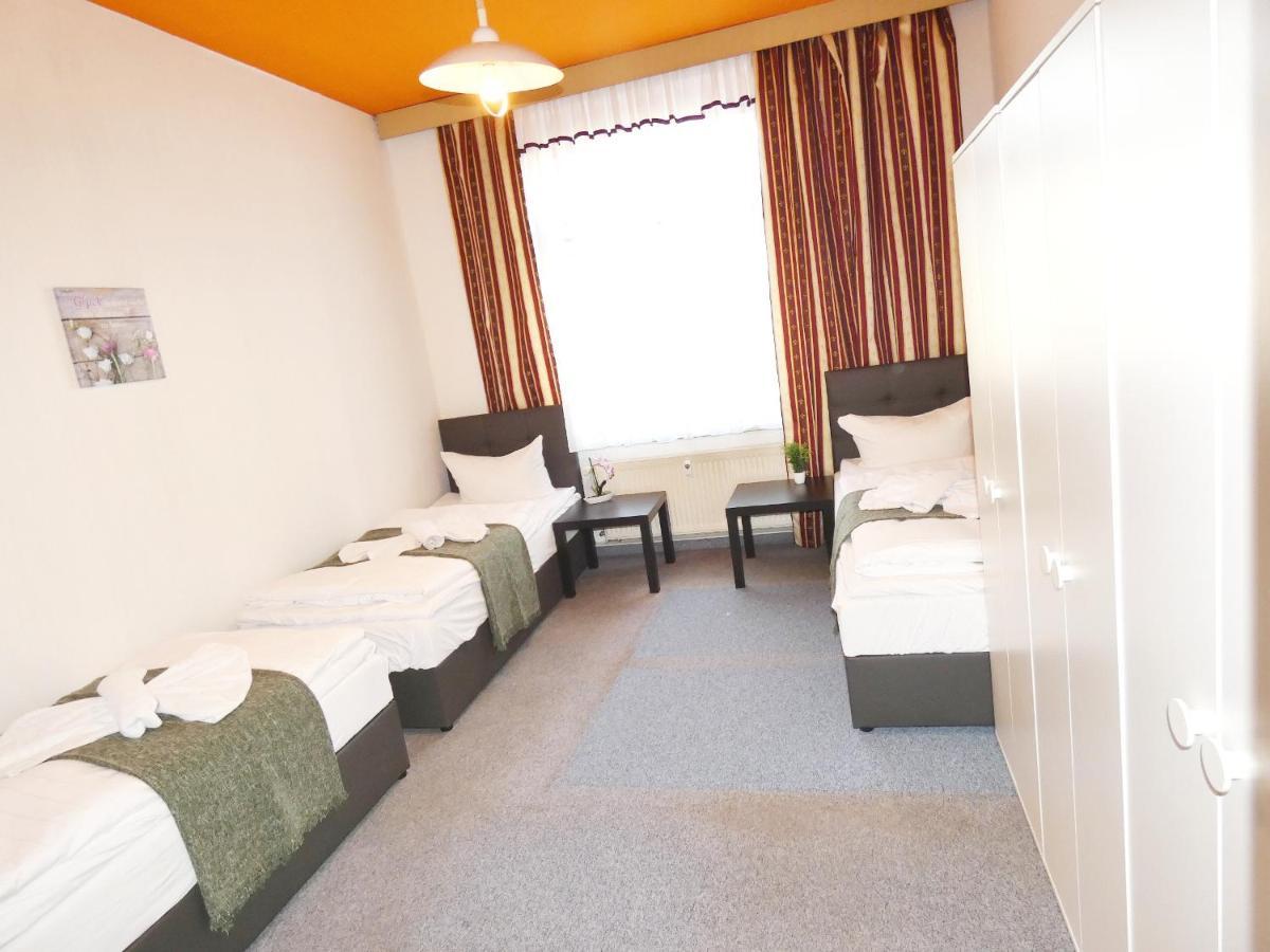 Sunnyhome Monteurwohnungen Und Apartments In Ерфурт Екстериор снимка